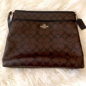 Coach Signature File Bag Crossbody Purse Brown/Black